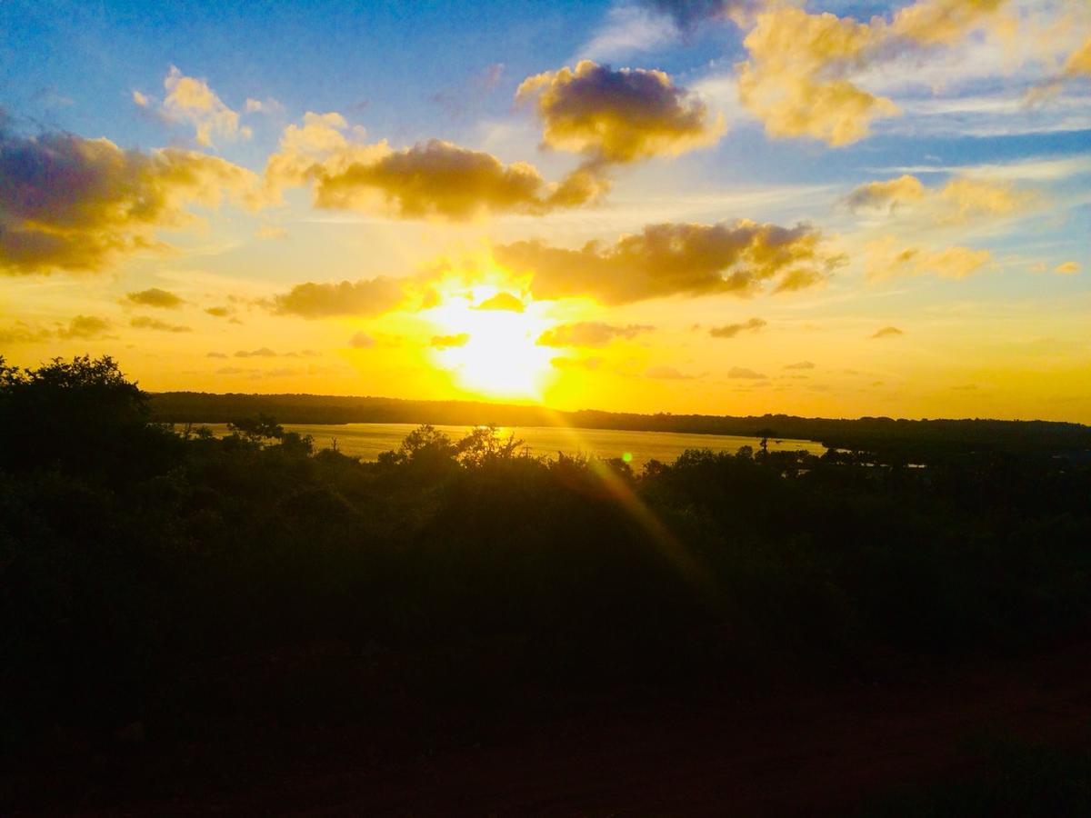 Sunntop Cabana Trincomalee Buitenkant foto